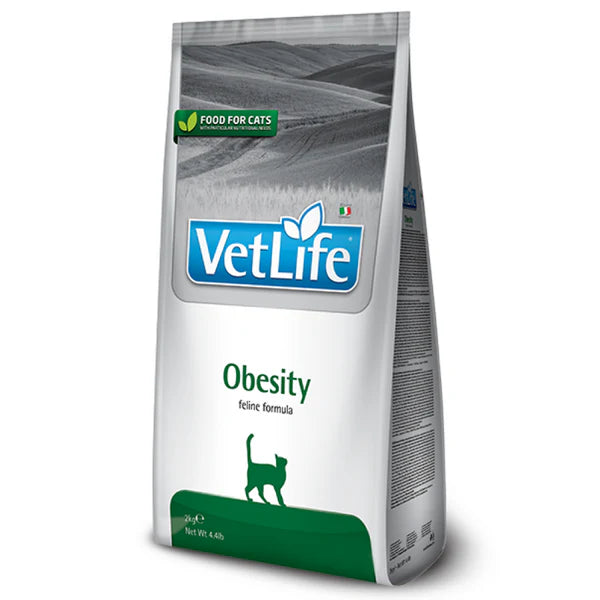 Farmina VetLife Obesity Feline Formula cat food 2kg bag with blue logo and green branding